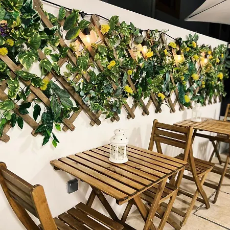 Santorini Guest house Matalascanas